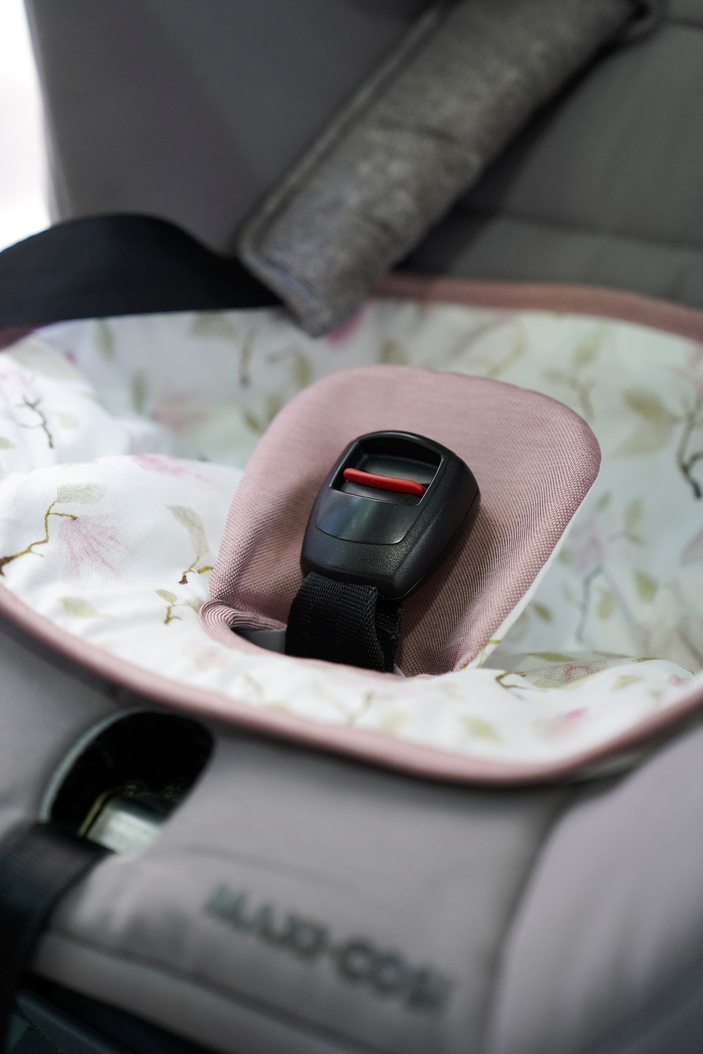 防水チャイルドシートカバー(プロテクター)